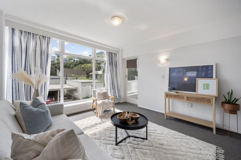 Photo of property in 10/4f Claremont Grove, Mount Victoria, Wellington, 6011
