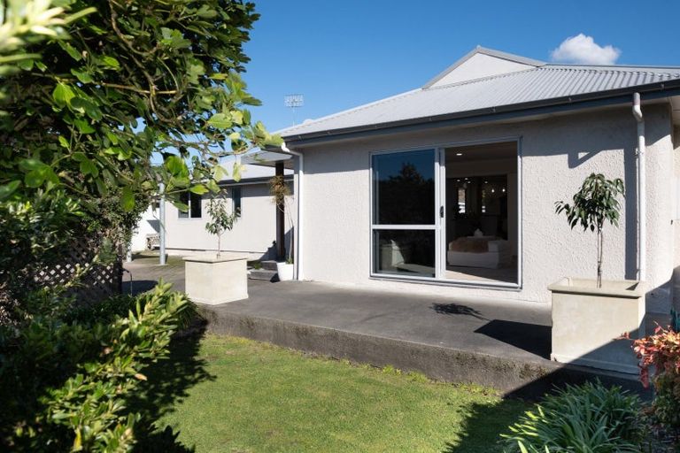 Photo of property in 2 Birdwood Street, Taradale, Napier, 4112