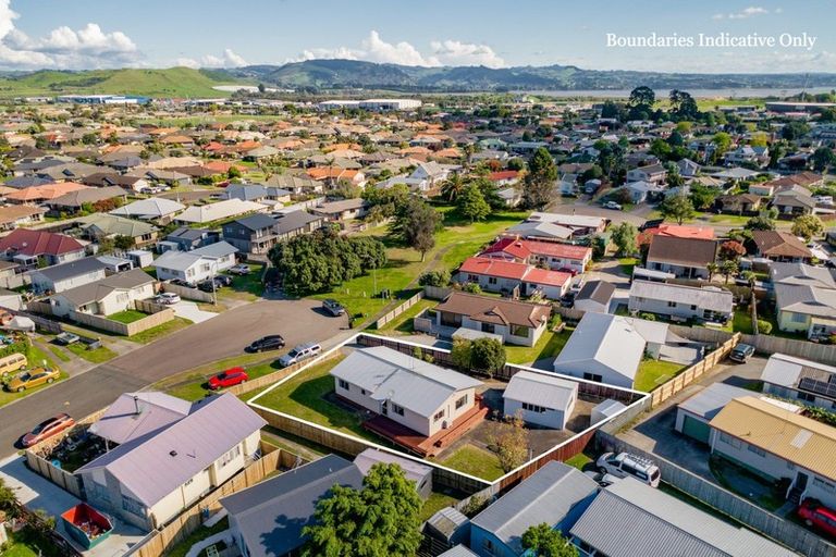 Photo of property in 14 Tahara Crescent, Mount Maunganui, 3116
