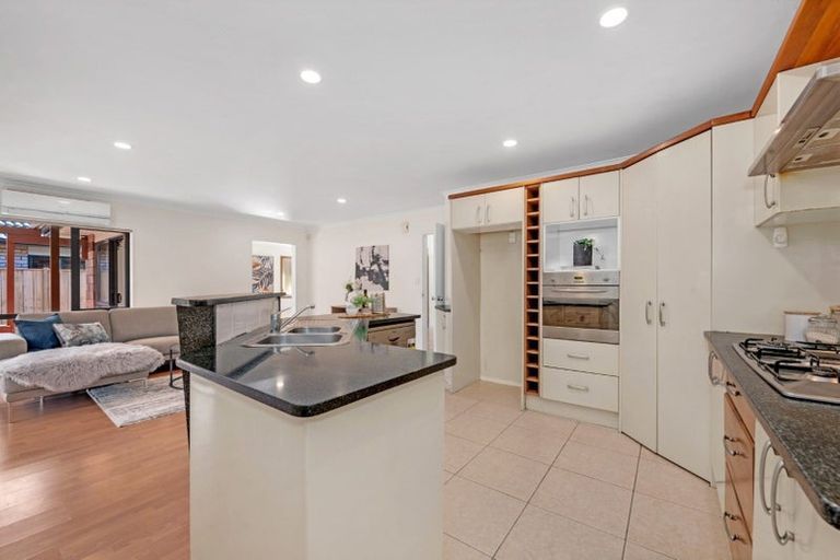 Photo of property in 7 Duntrune Road, Flat Bush, Auckland, 2016