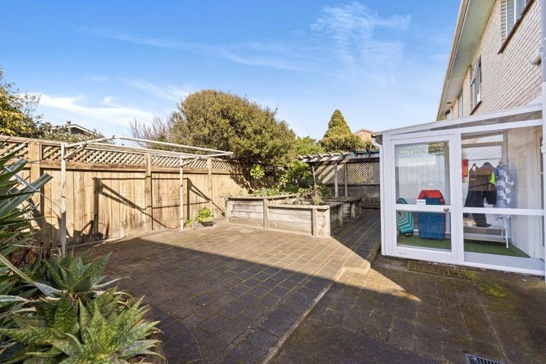 Photo of property in 11b Hine Street, New Plymouth, 4310