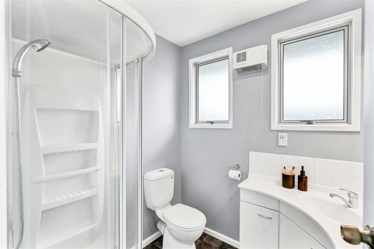 Photo of property in 15 Strathean Avenue, Avonhead, Christchurch, 8042