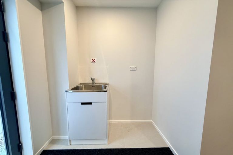 Photo of property in 42b Westgate Drive, Westgate, Auckland, 0614