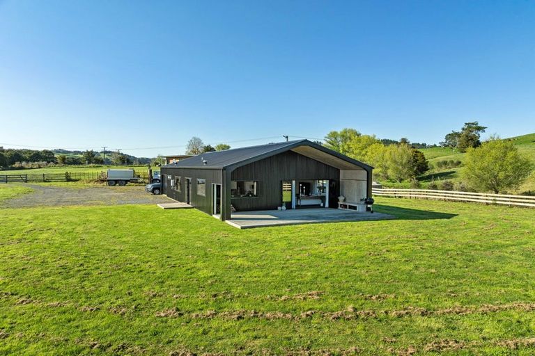 Photo of property in 8 Paparoa Road, Mangapai, Whangarei, 0178