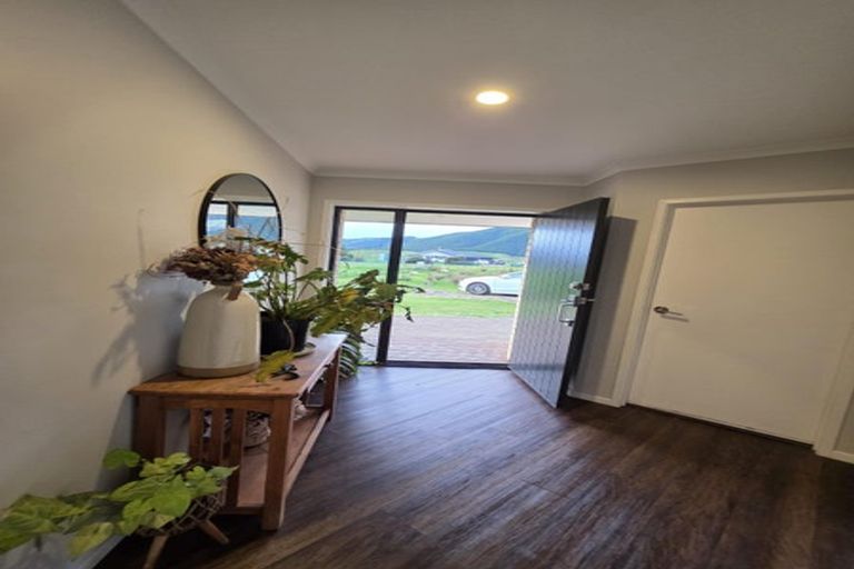 Photo of property in 3 Highland View Drive, Tokomaru, Palmerston North, 4474