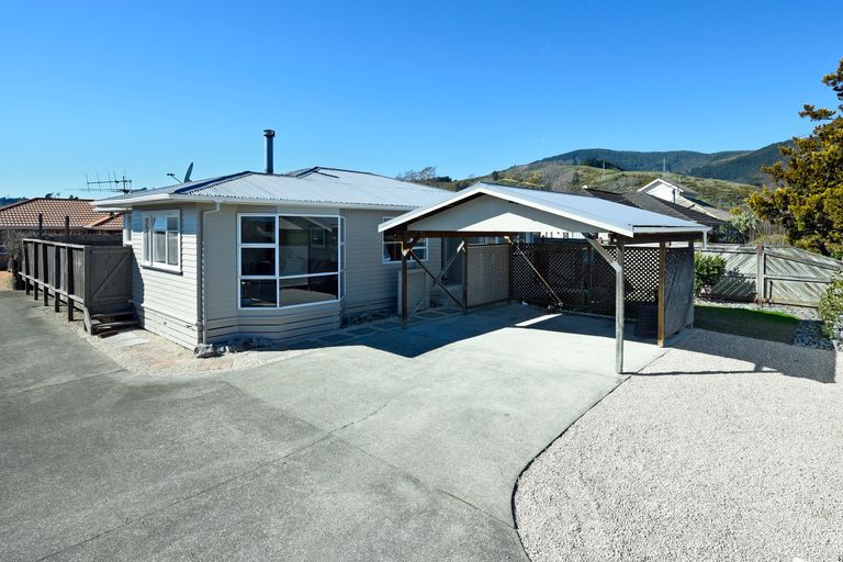 Photo of property in 5 Manson Avenue, Stoke, Nelson, 7011