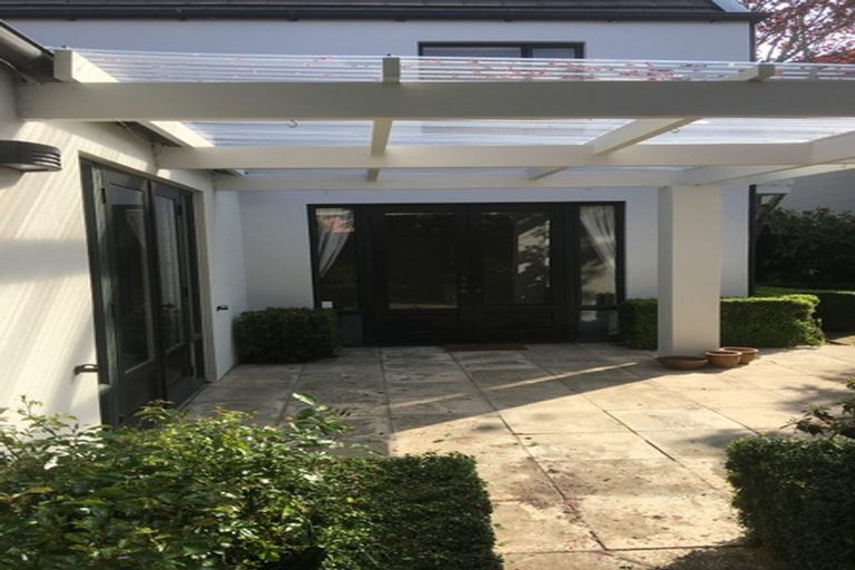 Photo of property in 4a Denley Gardens, Avonhead, Christchurch, 8042