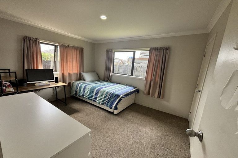 Photo of property in 5a Fairfield Street, Pukekohe, 2120