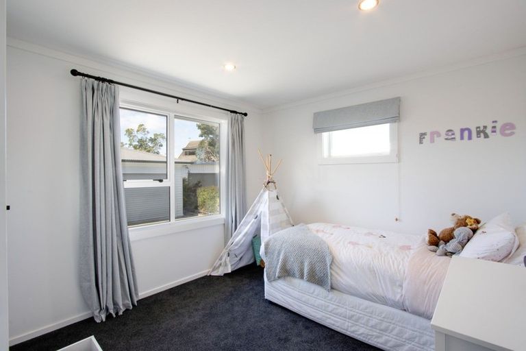 Photo of property in 3 Rakau Street, Havelock North, 4130