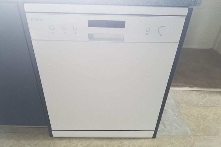 Photo of property in 49 Dalkeith Street, Hoon Hay, Christchurch, 8025