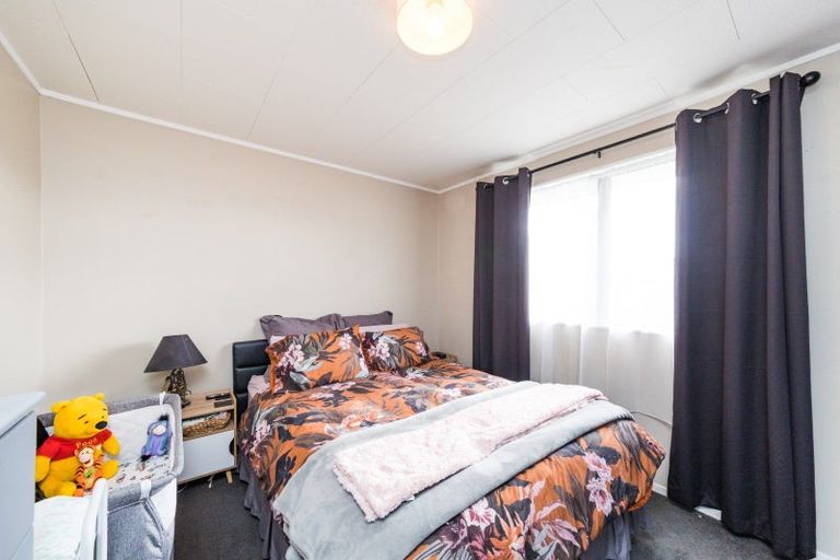 Photo of property in 7 Harding Place, Feilding, 4702