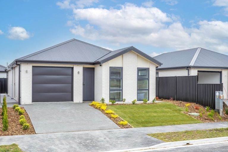 Photo of property in 17 Naish Street, Kaiapoi, 7630