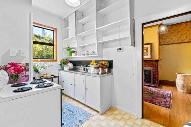 Photo of property in 28 Harrington Street, Lawrence, 9532