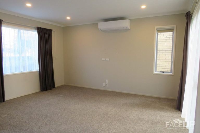 Photo of property in 23 Lester Street, Hobsonville, Auckland, 0616