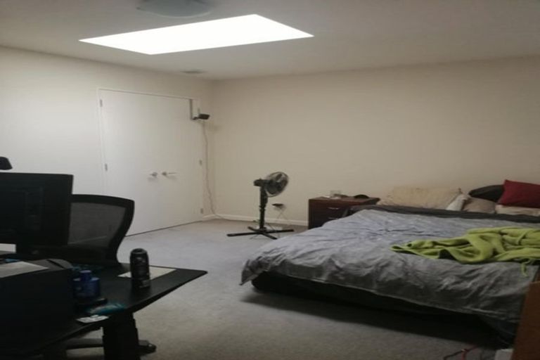 Photo of property in 25u4 Home Street, Mount Victoria, Wellington, 6011