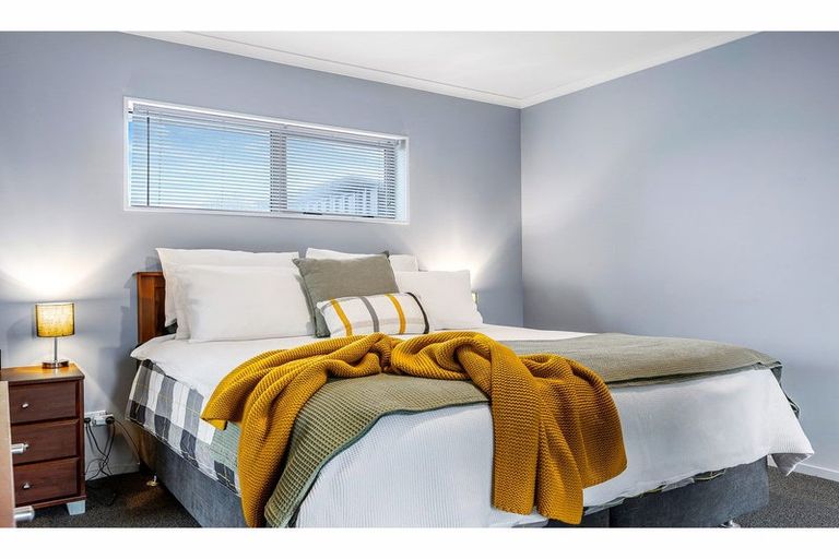 Photo of property in 1 Kandinsky Close, Rolleston, 7614