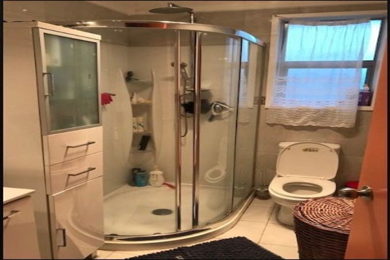 Photo of property in 3/15 Islington Avenue, New Lynn, Auckland, 0600