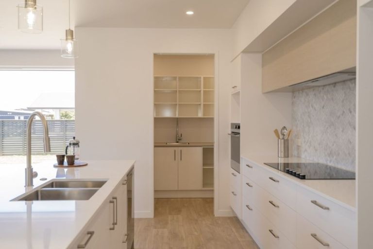 Photo of property in 134 Kupe Drive, Whitianga, 3510