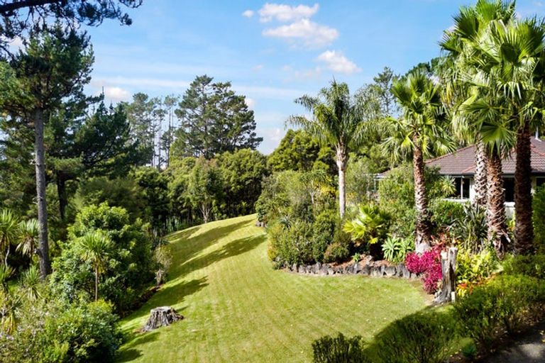 Photo of property in 33 Mudgeways Road, Massey, Auckland, 0614