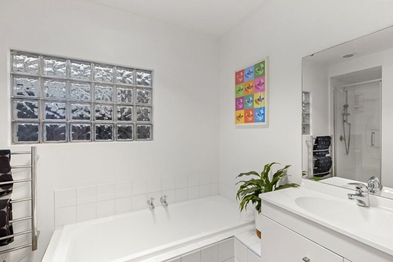 Photo of property in 35 Redruth Avenue, Spreydon, Christchurch, 8024