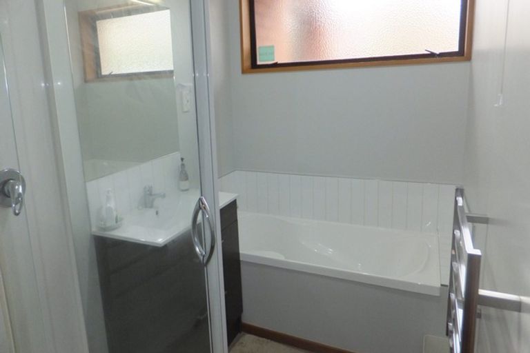 Photo of property in 14 Rata Street, Riccarton, Christchurch, 8041