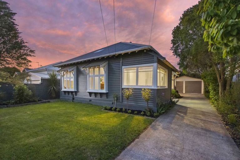 Photo of property in 35 Redruth Avenue, Spreydon, Christchurch, 8024