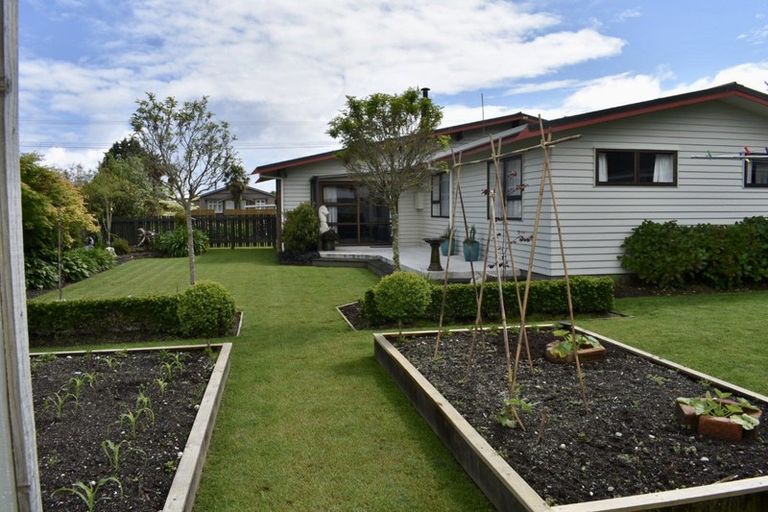 Photo of property in 120 Brougham Street, Westport, 7825