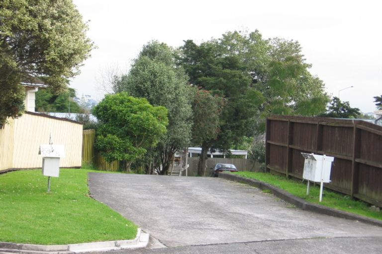 Photo of property in 3/17a Idesia Place, Totara Heights, Auckland, 2105