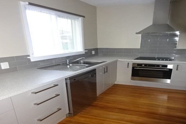 Photo of property in 4 Muirson Avenue, Hoon Hay, Christchurch, 8025