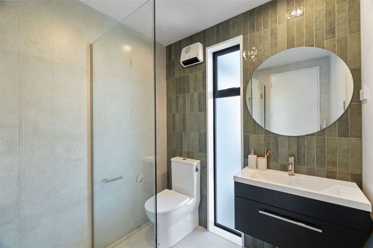 Photo of property in 3/90 Innes Road, St Albans, Christchurch, 8052