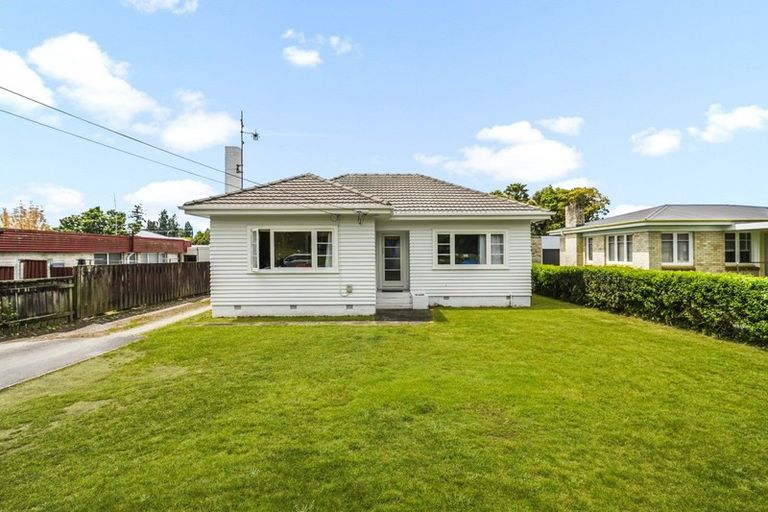 Photo of property in 114 Fox Street, Hamilton East, Hamilton, 3216