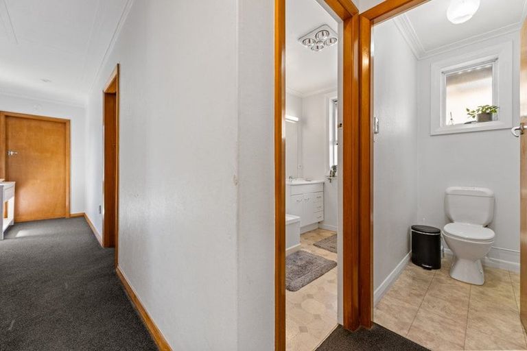 Photo of property in 66 Hocken Street, Kenmure, Dunedin, 9011