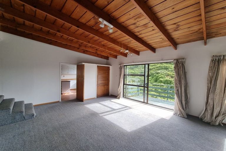 Photo of property in 94 Karepa Street, Brooklyn, Wellington, 6021