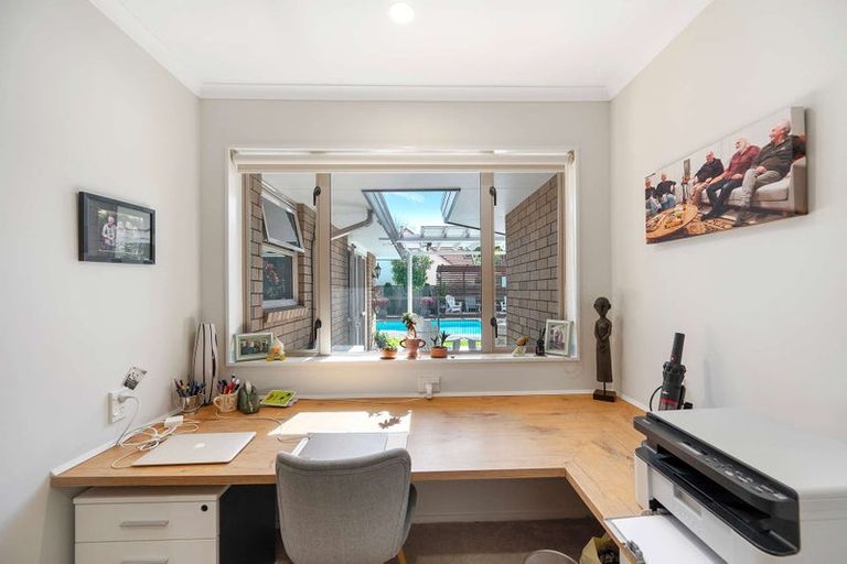 Photo of property in 182 Auckland Road, Greenmeadows, Napier, 4112