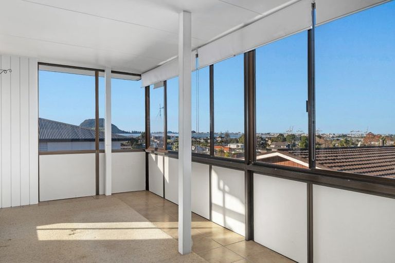 Photo of property in 9b Tirinui Crest Road, Otumoetai, Tauranga, 3110