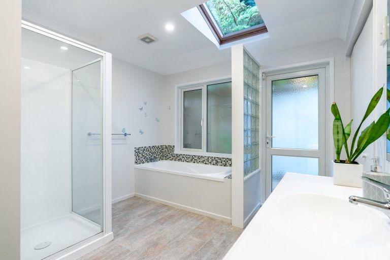 Photo of property in 9a Wentworth Street, Mornington, Wellington, 6021