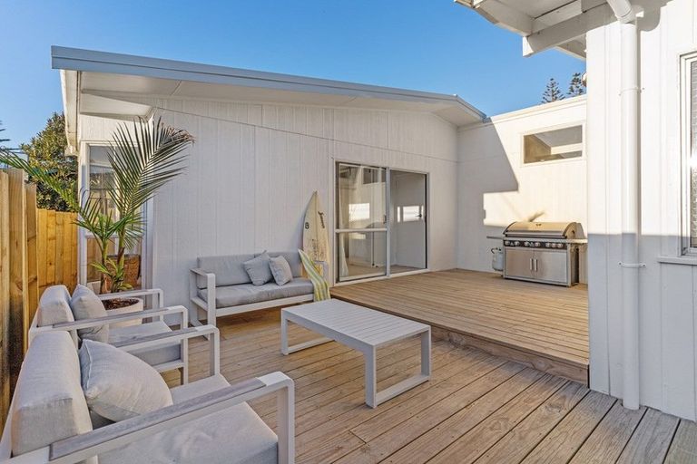 Photo of property in 1209 Papamoa Beach Road, Papamoa Beach, Papamoa, 3118