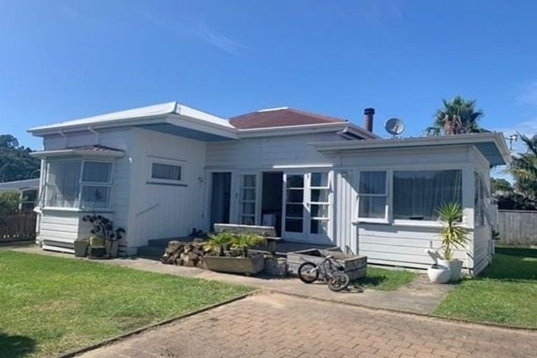 Photo of property in 77 Domain Road, Whakatane, 3120