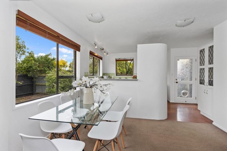 Photo of property in 97 Halswell Junction Road, Halswell, Christchurch, 8025
