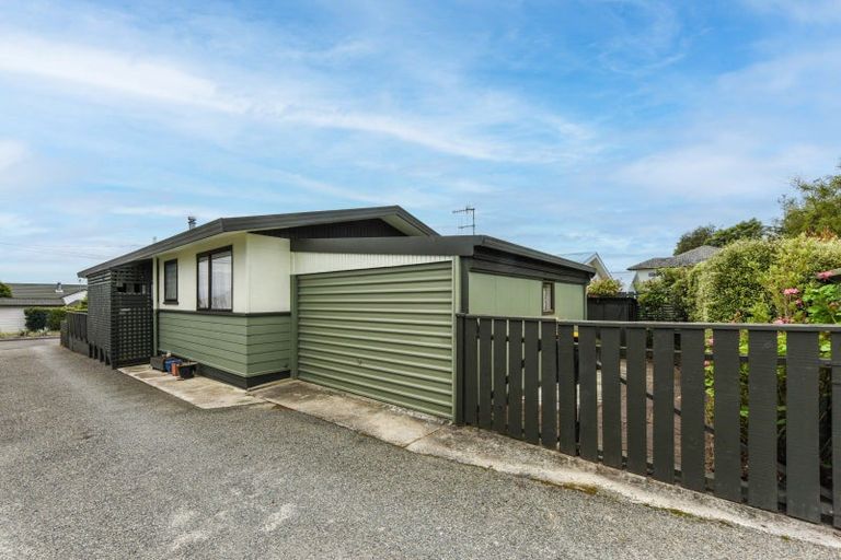 Photo of property in 2/27 Koromiko Avenue, Stoke, Nelson, 7011