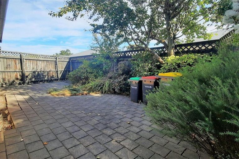 Photo of property in 90c Peverel Street, Riccarton, Christchurch, 8041