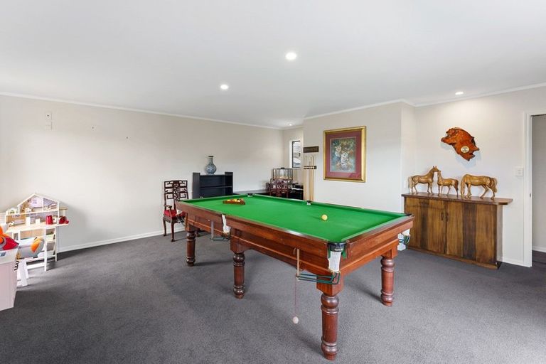 Photo of property in 39 Oriwa Crescent, Otaki, 5512