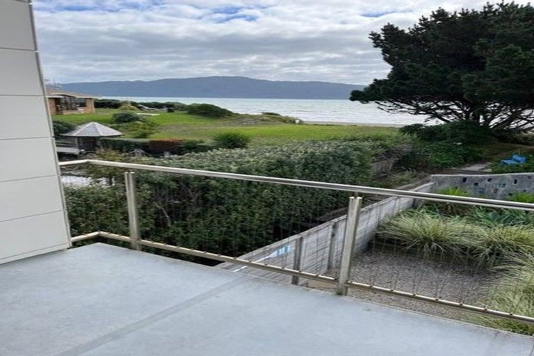 Photo of property in 187 Manly Street, Paraparaumu Beach, Paraparaumu, 5032