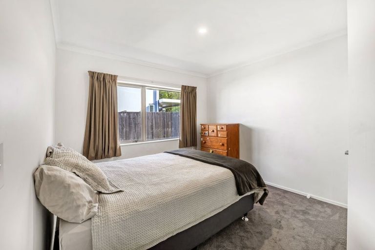 Photo of property in 12 Maurice Stanton Place, Shirley, Christchurch, 8052