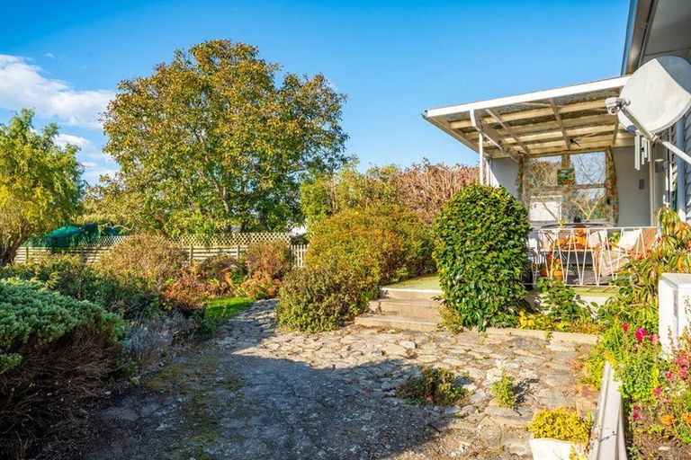 Photo of property in 15 Rugby Street, Waimate, 7924