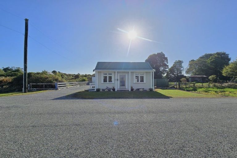 Photo of property in 157 Greenstone Road, Kumara, 7832