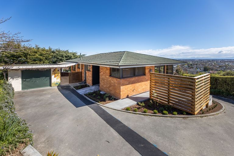Photo of property in 2/66 Parklands Drive, Huntsbury, Christchurch, 8022