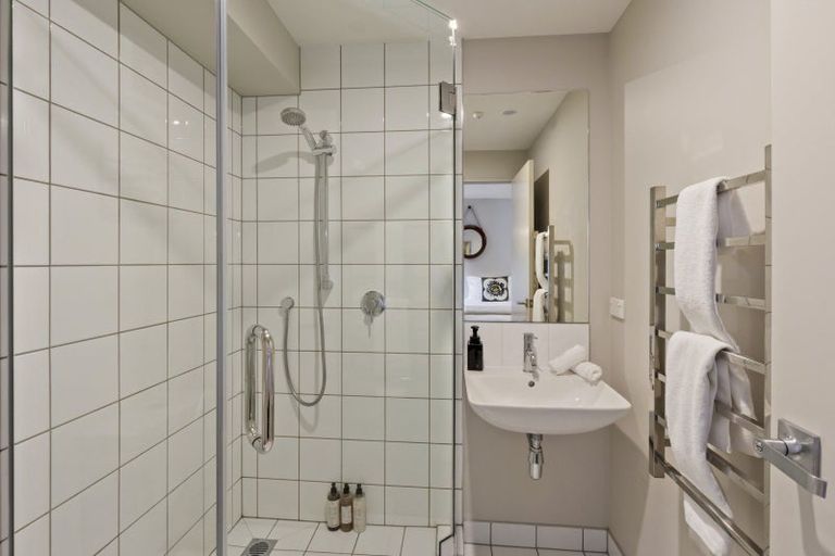 Photo of property in Breakfree Alpine Village, 20/643 Frankton Road, Queenstown, 9300