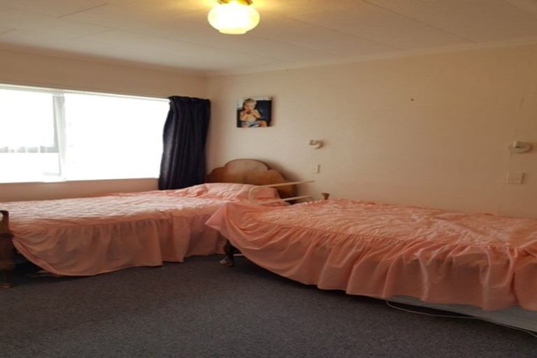 Photo of property in 28a Tukapa Street, Westown, New Plymouth, 4310
