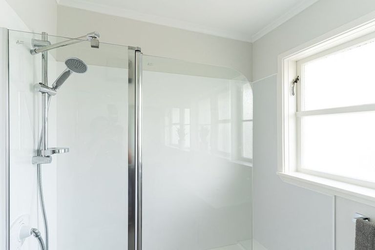 Photo of property in 22 Moheke Avenue, Roslyn, Palmerston North, 4414